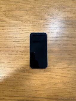 iPhone 13 - 2