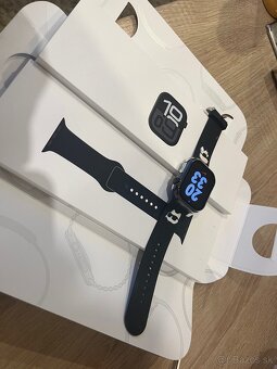 Apple Watch Series 10 (GPS + Cellular) - 2