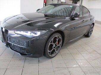 Alfa Romeo Giulia Sprint Q4 2.0 Turbo 206 kW (280 PS) - 2