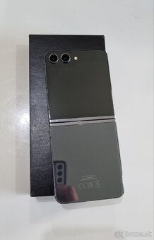 Samsung Galaxy Z Flip 5 8/256GB - 2