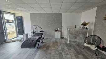 NA PRENÁJOM KANCELÁRSKE PRIESTORY P-111 33M2 PRI GALERII - 2