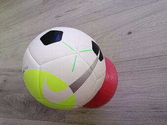 Futbalové lopty - 2