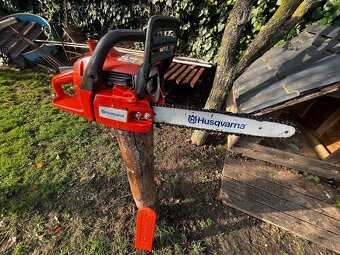 Predám motorovu pílu Husqarna - 2