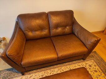 Predám koženú sedačku s taburetkou - 2