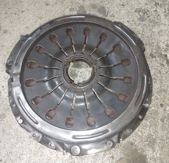 Iveko eurocargo spojka - 2