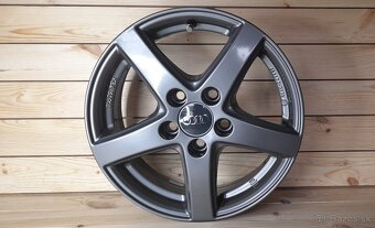 Pieskovanie -Lakovanie - 2