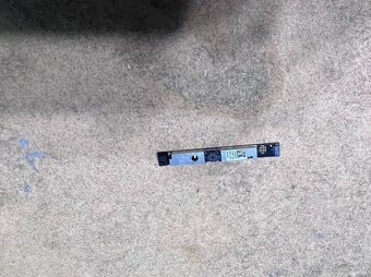 Predám použitú webkameru na notebook Dell 3585. - 2