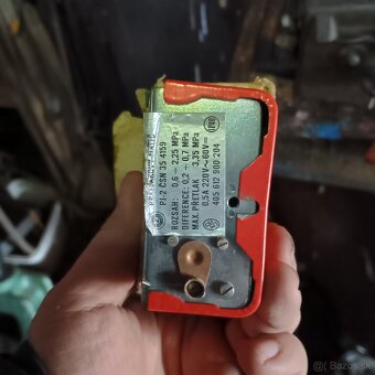 Tlakový spínač zbrajovka Brno - 2