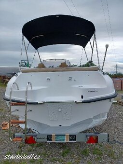 Motorový čln Orion 560 SunDeck - 2