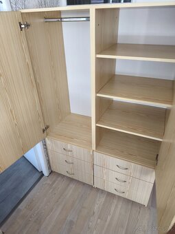 Predam tuto dvojskrinu - 2