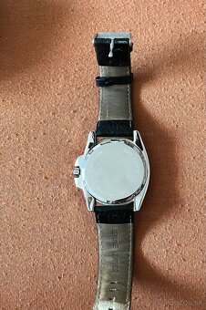 Hodinky z logom MU - 2