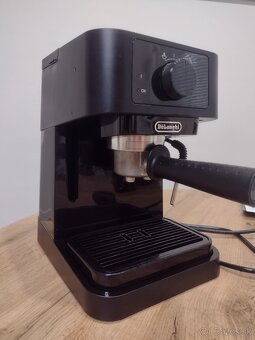 Predám kávovar DeLonghi EC-230-BK - 2