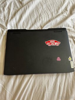 Lenovo IdeaPad Gaming 3 RTX 4050  Ryzen 5 7535HS - 2