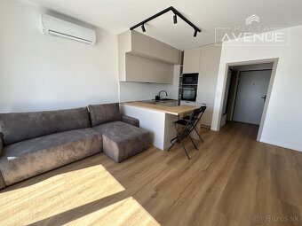 ZARIADENÁ NOVOSTAVBA 2+kk ŽILINA - ŠIRŠIE CENTRUM (47m2) s T - 2