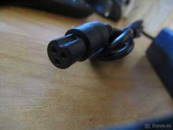 Nabijačka 36V (42V) pre hoverboard 3pin - 2