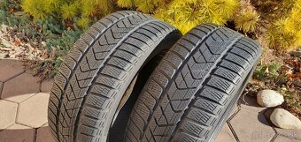 PIRELLI, CELOROCNE, 215/45 R16, 86H - 2