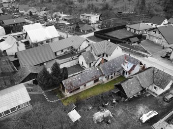 Rodinný dom v pôvodnom stave / 333 m2 / - Súľov - 2