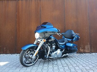 PREDÁM HARLEY-DAVIDSON STREET GLIDE 115Th Anniversary - 2