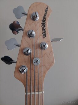 Sterling by MusicMan S.U.B. Stingray 5 - 2