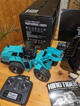 modelárstvo 3 tanky Tamiya + nakladač Amewi, použité - 2