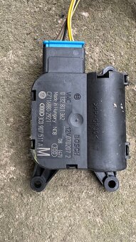 Predám motorceky kúrenia passat b6 - 2