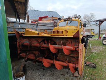 ZIL 157 D470 Diesel s TP - 2