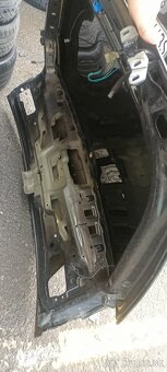 BMW X5 zadné dvere zo sklom - 2