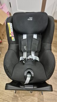 Britax Römer dualfix m I size autosedačka - 2