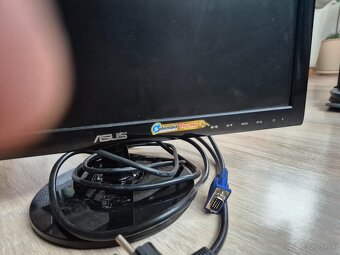 Monitor ASUS - 2