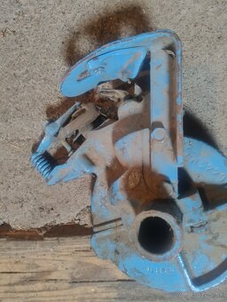 Uzlovač na forschritt k 442 - 2