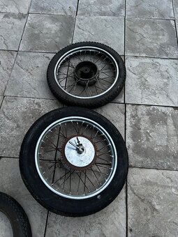 Kolesa - Jawa Čz - 2