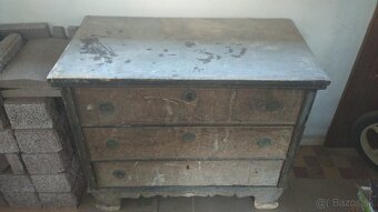 Starožitna truhlica - 2