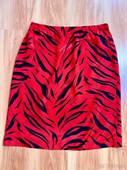 Červená tigrovaná sukňa, L - 2