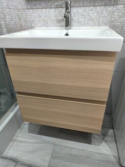 Skrinka do kúpeľne - 2