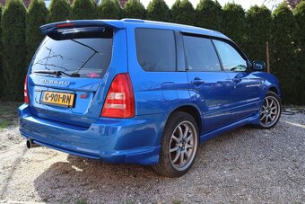 Subaru Forester STi JDM - 2