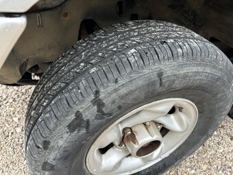 Kolesá Hyundai Galloper 235/75 R15 - 2