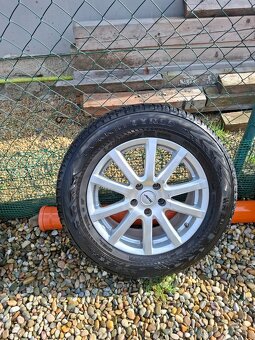 Zimné pneu 225/65 R17 + Al disky Autec. - 2