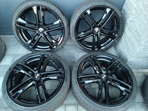 Letná sada 19" 5x112 235/35 R19 BMW rad 1 F40 F44 - 2