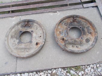 Predam tieto diely na veterana nezn tech preuk brzd stit - 2
