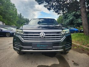 Predám Volkswagen Touareg 3.0 V6 TDI SCR 4Motion Tiptronic - 2