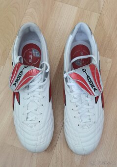 Predám NOVÉ kopačky DIADORA - 2