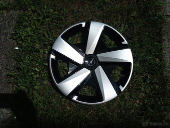 Puklice Opel 16 - 2