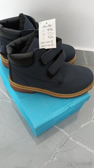 Nove zimne topanky vel 36 - 2