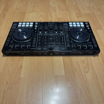 Pioneer DDJ-RX 4 Kanálový Kontroler - 2
