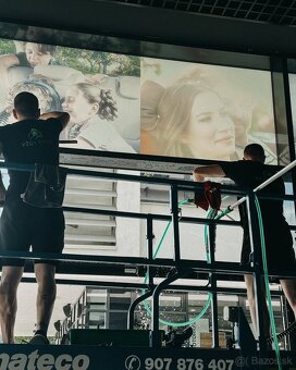 UMÝVANIE A ČISTENIE OKIEN - 2