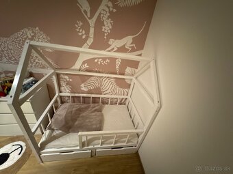 Detska montesori postel v tvare domu - 2