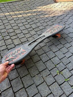 Predam waveboard znacky Oxelo - 2