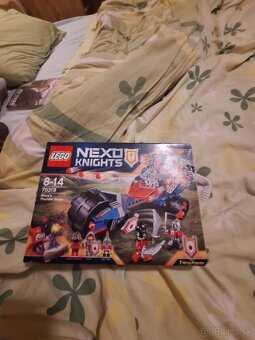 Lego nexo-knight - 2
