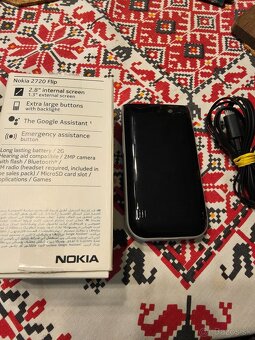 Nokia 2720 flip duos vyklapací tlačitkový mobil plne funkčný - 2