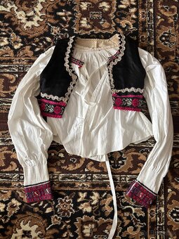 Kroj, krojové súčasti - 2